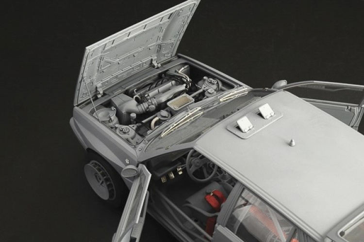 ITALERI 1:12 Lancia Delta HF Integrale 16V