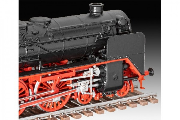 Revell Express locomotive BR 02 & Tender 2\'2\'T30