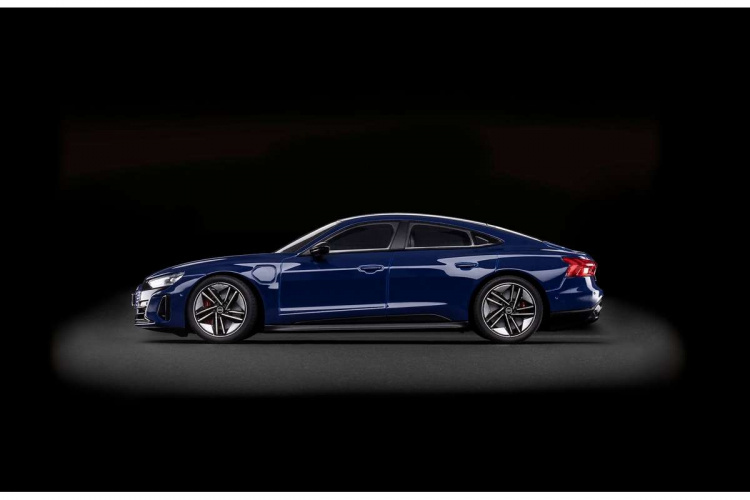 Revell Audi e-tron GT easy-click-system