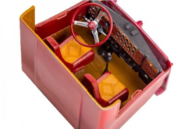 Revell Kenworth W-900 Dump Truck