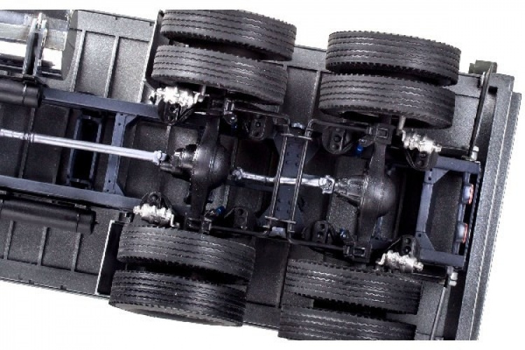 Revell Kenworth W-900 Dump Truck