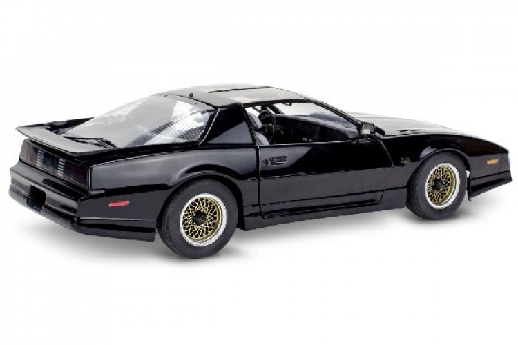 Revell 1987 Pontiac Firebird GTA