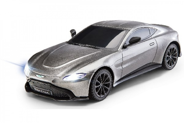 Revell Aston Martin R/C 1:24