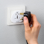 Hama Rejseadapter Type E/F Universal World-EU Hvid