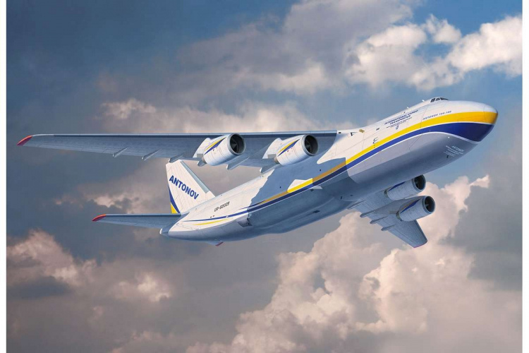 Revell Antonov An-124 Ruslan 1:144