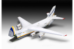 Revell Antonov An-124 Ruslan 1:144
