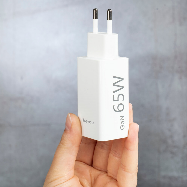 Hama Universal oplader USB-C og USB-A PD GaN 5-20V/65W Hama Universal oplader USB-C og USB-A PD GaN 5-20V/65W