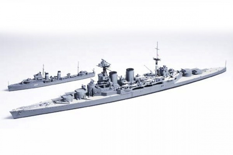 TAMIYA 1/700 British Battle Cruiser Hood & E Class Destro