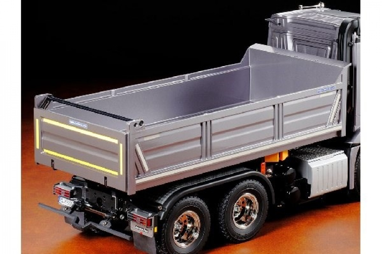 TAMIYA 1/14 R/C Mercedes-Benz Arocs 3348 6x4 Tipper Truck TAMIYA 1/14 R/C Mercedes-Benz Arocs 3348 6x4 Tipper Truck