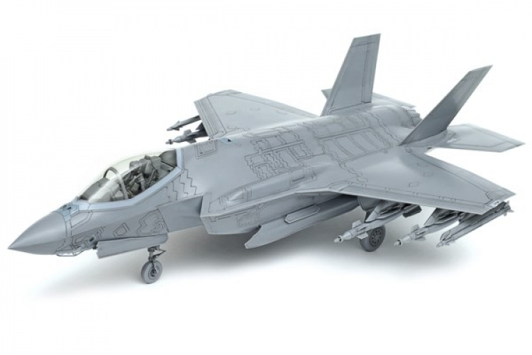 TAMIYA 1/48 Lockheed Martin® F-35®A Lightning ?® TAMIYA 1/48 Lockheed Martin® F-35®A Lightning ?®