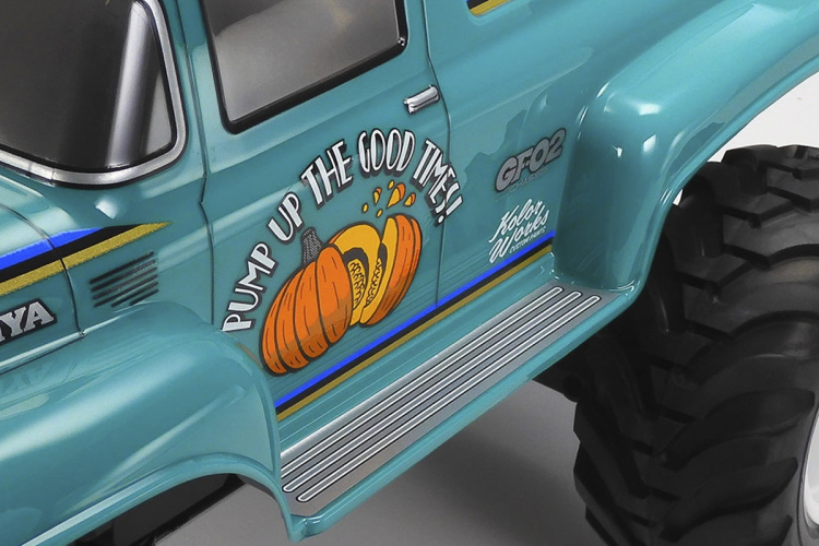 TAMIYA 1/10 R/C Squash Van (GF-02)  TAMIYA 1/10 R/C Squash Van (GF-02)