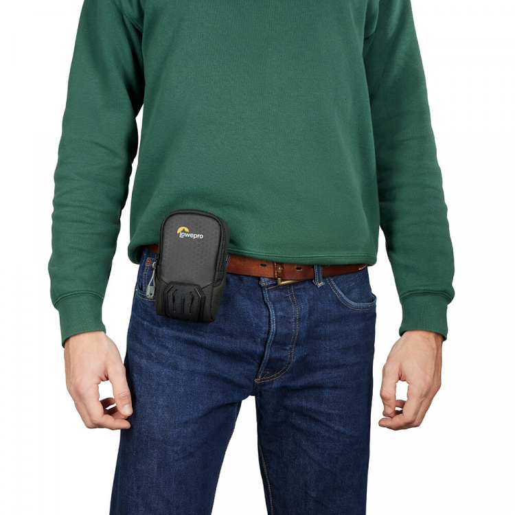 Lowepro Camera Case Adventura CS 20 III Black