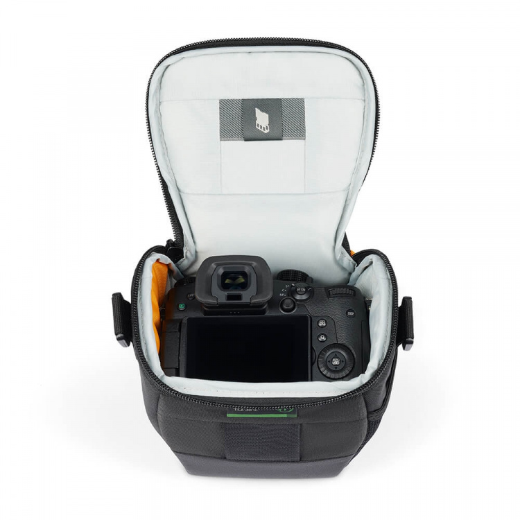 Lowepro Top Loader Bag Adventura TLZ 30 III Sort Lowepro Top Loader Bag Adventura TLZ 30 III Sort