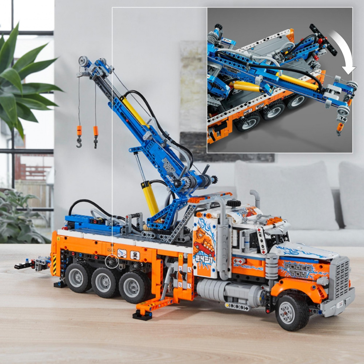 LEGO Technic 42128 - Heavy-duty Tow Truck