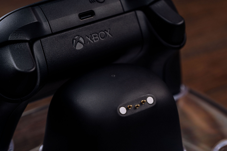 8Bitdo Dobbelt opladningsdock, sort, Xbox