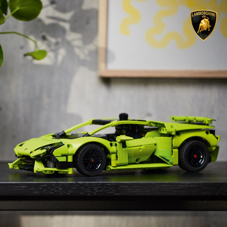 LEGO Technic 42161 - Lamborghini Huracán Tecnica LEGO Technic 42161 - Lamborghini Huracán Tecnica