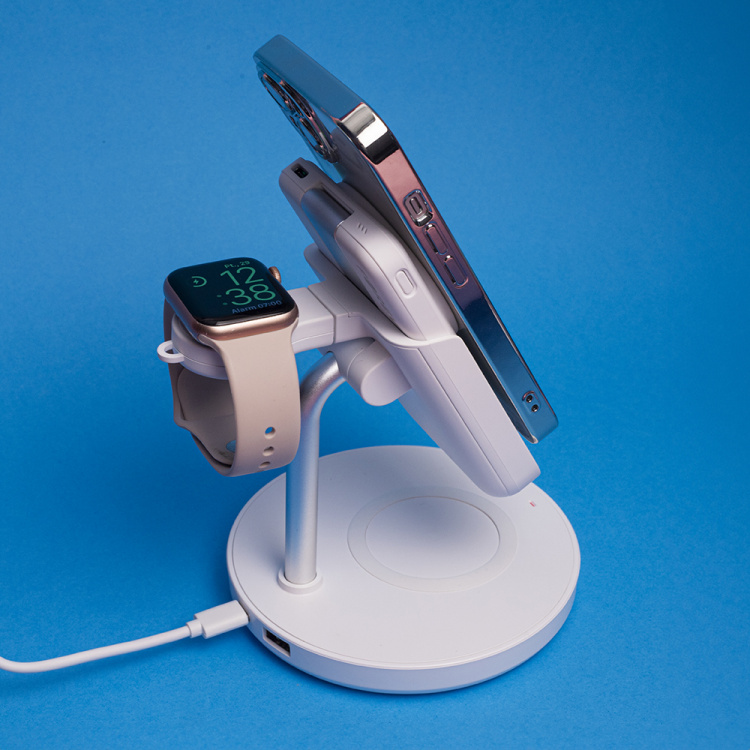 Forever MACS-100 - 5-i-1 trådløs opladningsstation med bærbar Qi-powerbank 5000 mAh, hvid Forever MACS-100 - 5-i-1 trådløs opladningsstation med bærbar Qi-powerbank 5000 mAh, hvid