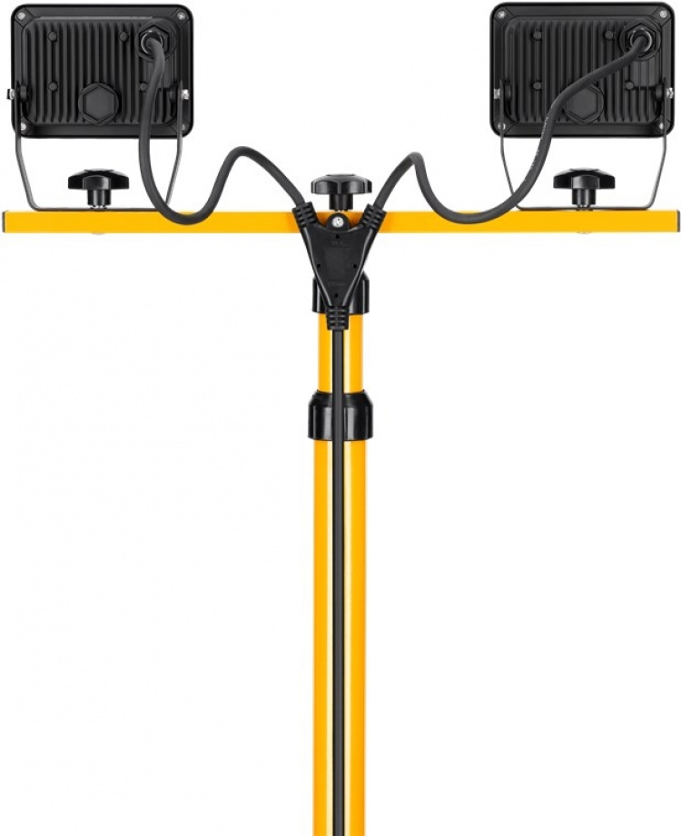 Goobay LED konstruktions spotlight med teleskopisk stativ, 2x 20 W med i alt 3400 lm og neutralt hvidt lys (4000 K), velegnet til indendørs og udendørs brug (IP65) Goobay LED konstruktions spotlight med teleskopisk stativ, 2x 20 W med i alt 3400 lm og neutralt hvidt lys (4000 K), velegnet til indendørs og udendørs brug (IP65)