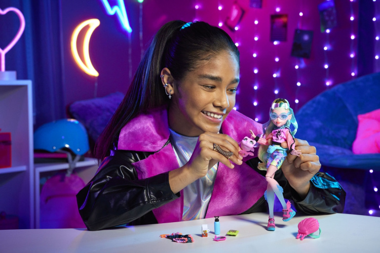 Monster High Core Lagoona Blue -muotinukke