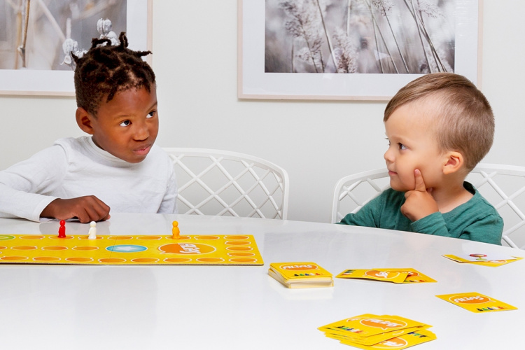 Tactic Junior Alias brætspil, Finsk