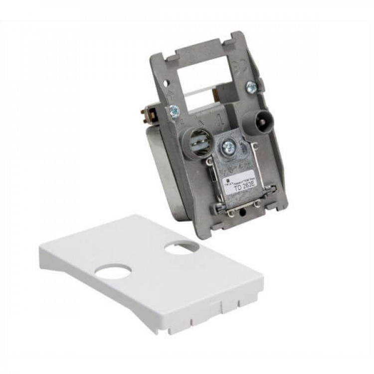 Triax Vægudtag FM/TV TD 263E Hvid