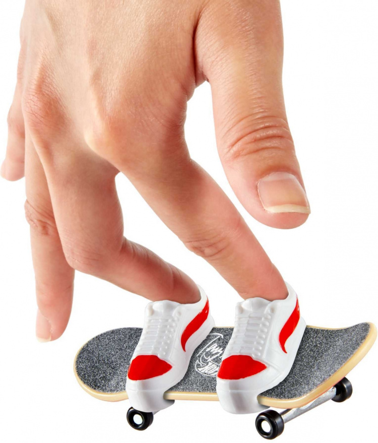 Hot Wheels Skate Fingerboard & Shoe - finger skateboard, 4 pcs.