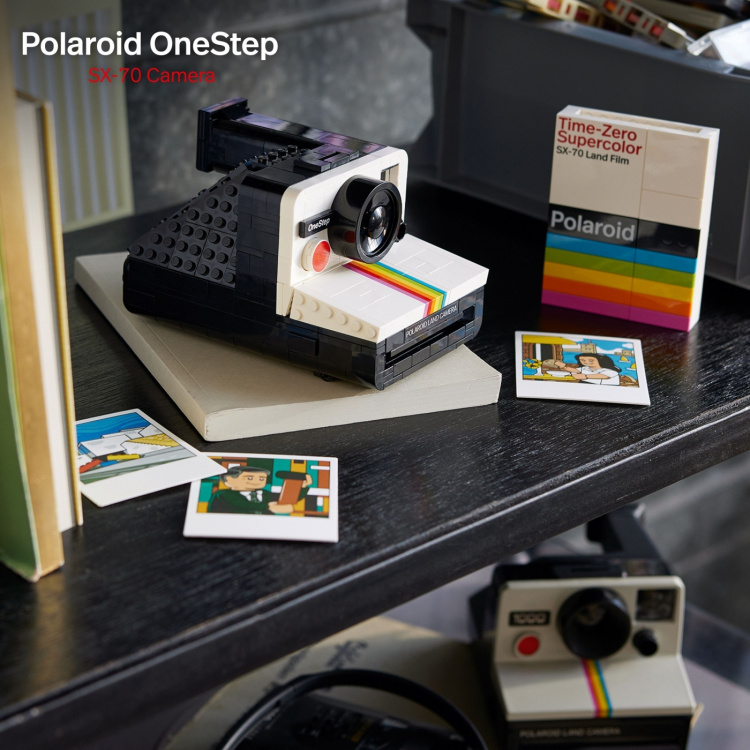 LEGO Ideas 21345 - Polaroid OneStep SX-70 Camera LEGO Ideas 21345 - Polaroid OneStep SX-70 Camera