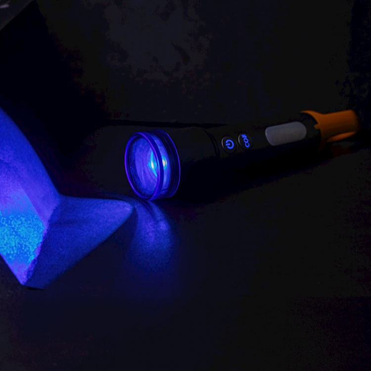 Forever Light TRAVELER - Genopladelig LED-lommelygte med flere lystilstande, 1200 mAh, USB-C