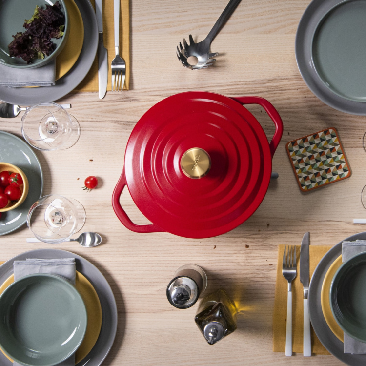 Tefal Air -gjutjärnsgryta, 4,7 L, röd