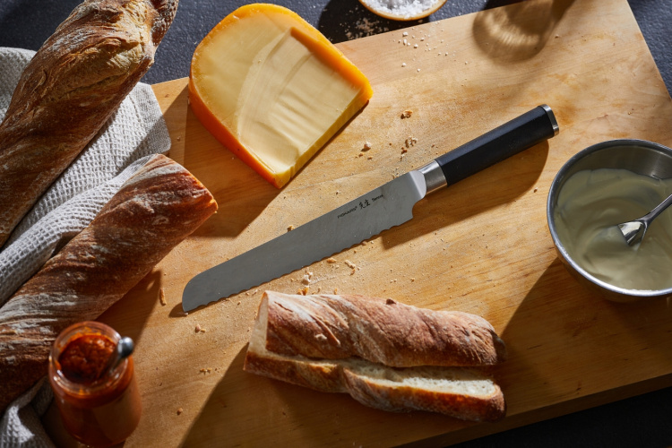 Fiskars Sensei brödkniv, 19 cm