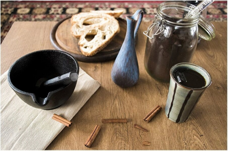 SATAKE Mortel i Gjutjärn 15,5 cm