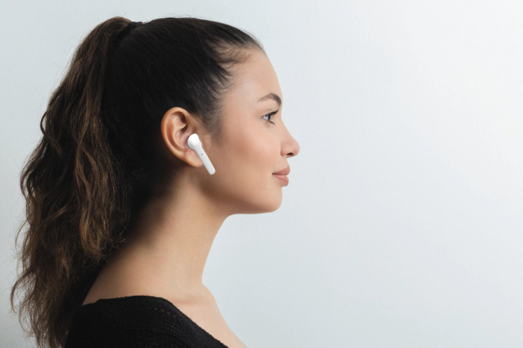 Puro Bluetooth Slim Pod høretelefoner med ladestation, Vit