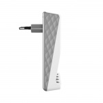 Varta Plug Charger, inkluderer 4x AA 2100 mAh