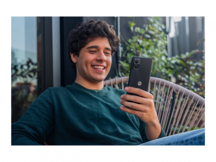 Motorola Moto E22 6.5 32GB Sort astro