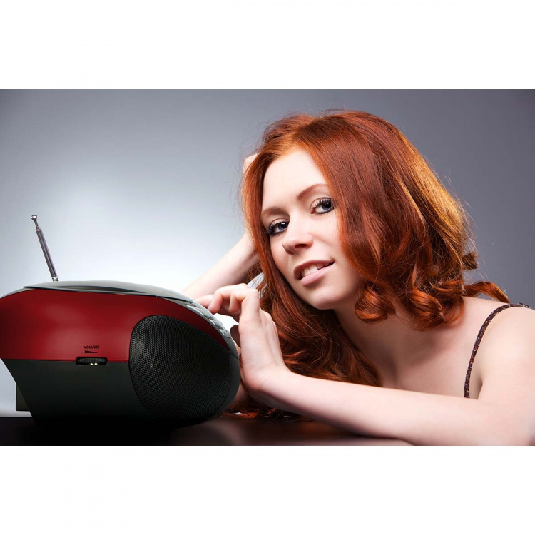 Lenco Bærbar FM-radio, CD- og USB-afspiller Rød