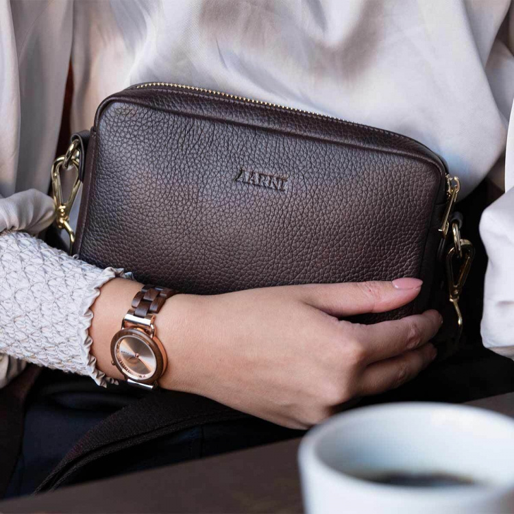 Aarni Crossbody Bag, sort, guld lynlås
