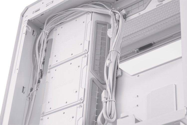 ASUS TUF Gaming GT502 PLUS TG ARGB ATX-kabinet med vindue, hvid