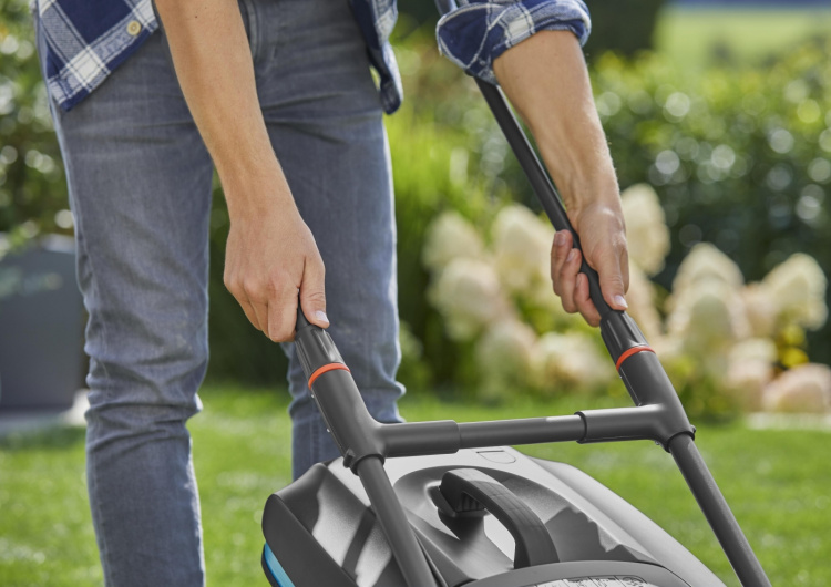 GARDENA PowerMax 37/36V P4A Ready-To-Use Set Accu Plæneklipper GARDENA PowerMax 37/36V P4A Ready-To-Use Set Accu Plæneklipper