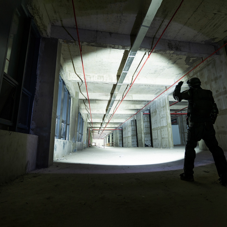 Fenix PD35R lommelygte, 1700 lm