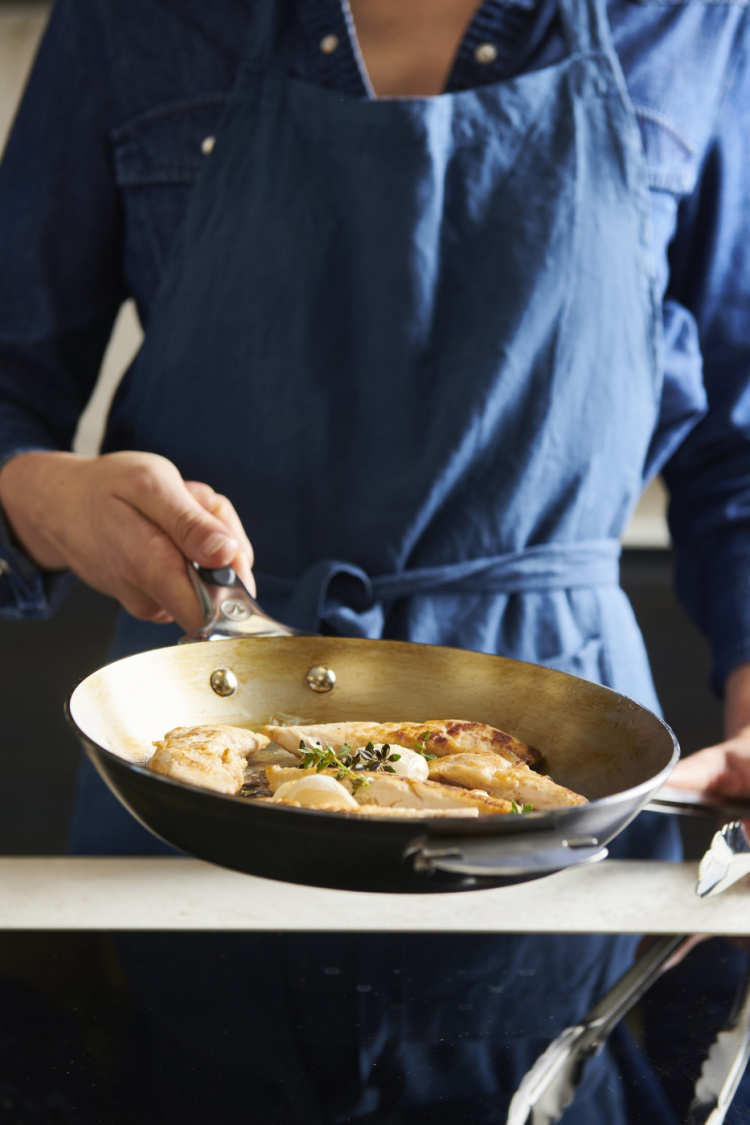 De Buyer Mineral B LOQY stegepande, 24 cm, kulstofstål