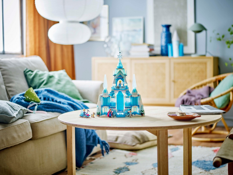 LEGO Disney Princess 43244 - Elsas isslot