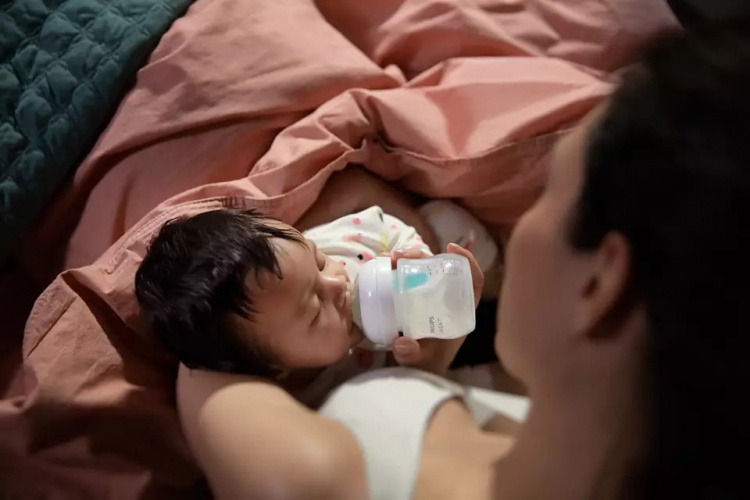 Philips Avent SCY670/01 Natural Response AirFree sutteflaske, 125 ml