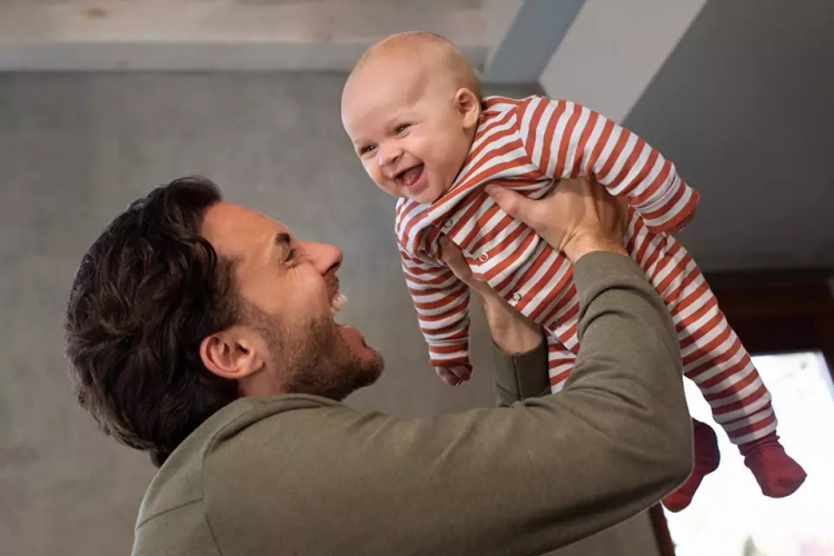 Philips Avent SCY673/81 Natural Response AirFree sutteflaske, 260 ml, elefant Philips Avent SCY673/81 Natural Response AirFree sutteflaske, 260 ml, elefant