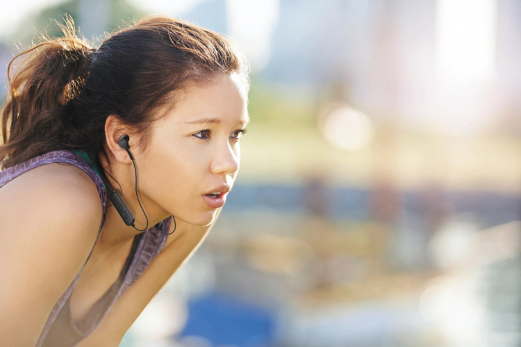 Motorola Headphones In-Ear wireless Ververap 105, Black