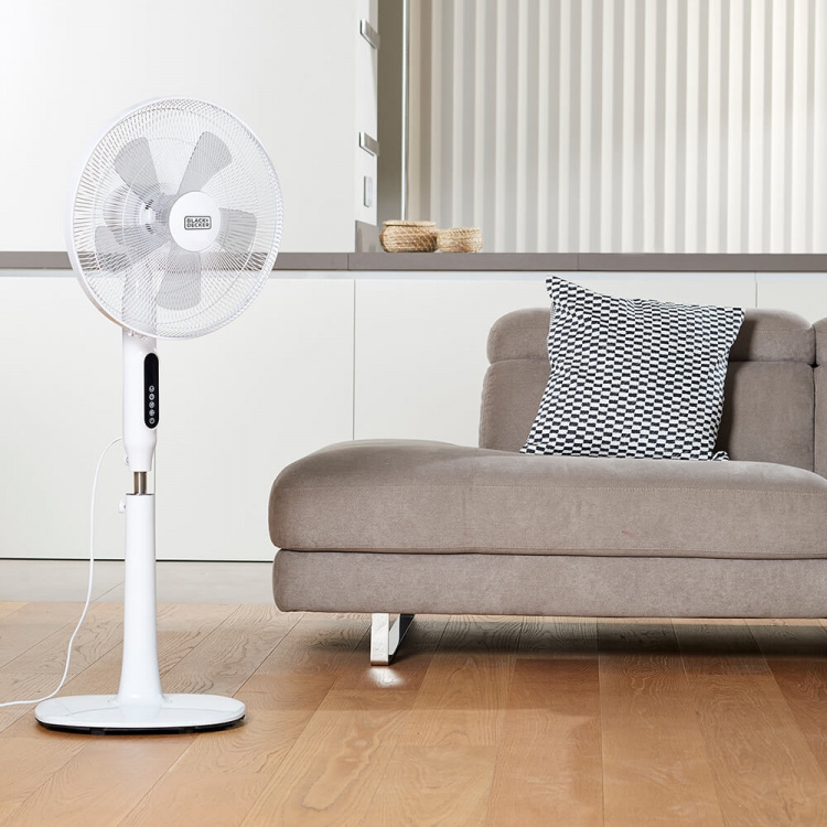 BLACK+DECKER Gulvventilator 5 Blade Hvid