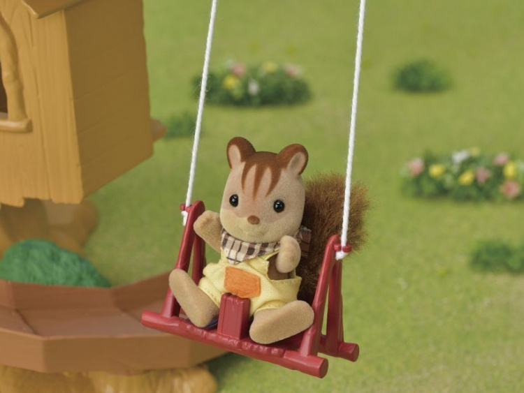 Sylvanian Families Oplev en træhytte