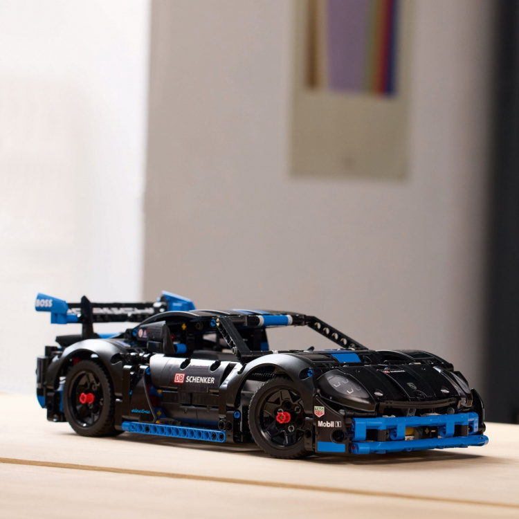 LEGO Technic 42176 - Porsche GT4 e-Performance racerbil LEGO Technic 42176 - Porsche GT4 e-Performance racerbil