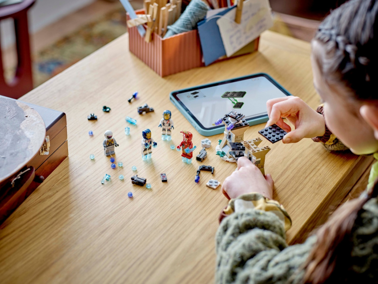 LEGO Super Heroes Marvel 76288 - Iron Man og Iron Legion vs LEGO Super Heroes Marvel 76288 - Iron Man og Iron Legion vs