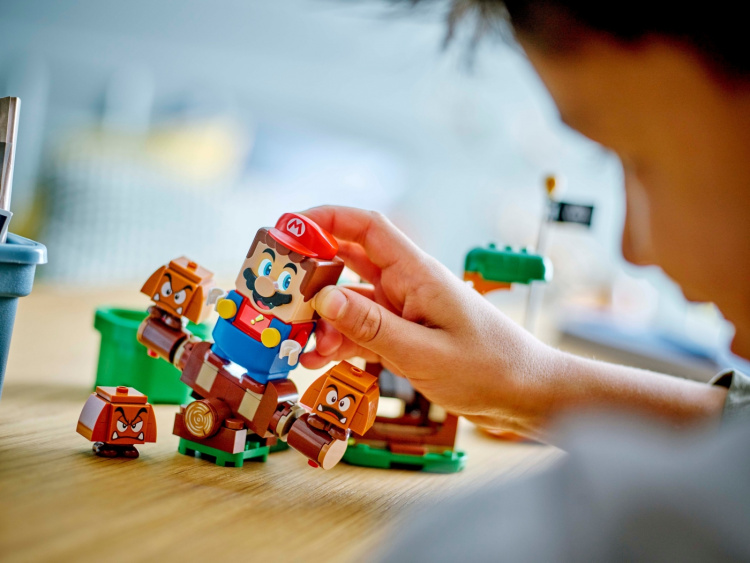 LEGO Super Mario 71433 - Goomba-legeplads