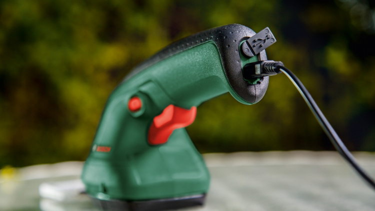 Bosch EasyShear-saks til flishugning Bosch EasyShear-saks til flishugning
